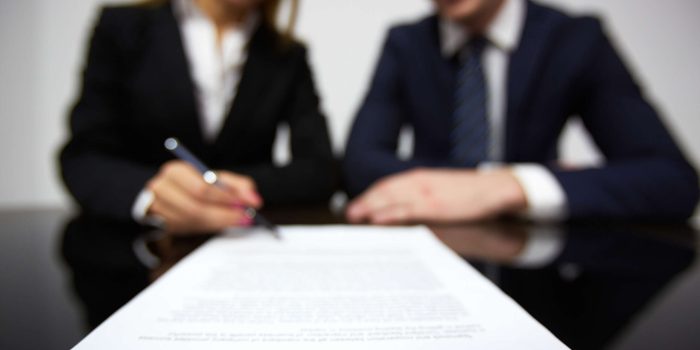 Contract disputes attorney